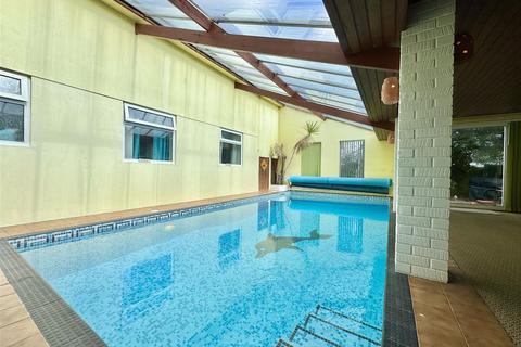 Langweath Bell Veor, Lanner, Redruth, TR16 6AN