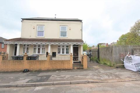 2 bedroom semi-detached house for sale, Harts Road, Birmingham, B8