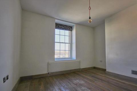Flat 3, 4 Richmond Road, Exeter, EX4 4JA