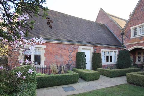 2 bedroom apartment for sale, The Galleries, Warley, Brentwood CM14