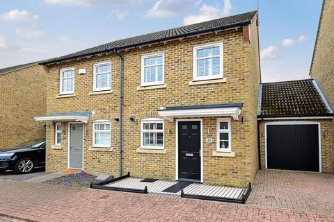 25 Allington Rise, Sherfield On Loddon, Hook, RG27 0ST