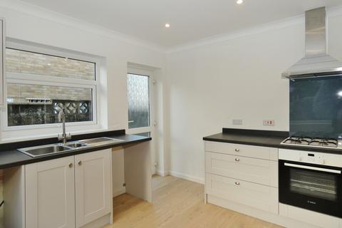 4 bedroom detached house to rent, Abbey Road