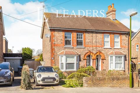 3 bedroom semi-detached house to rent, Western Road, Haywards Heath