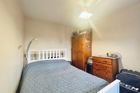4 bedroom house share to rent, Room 3, Stanley Street, NN2 6DE