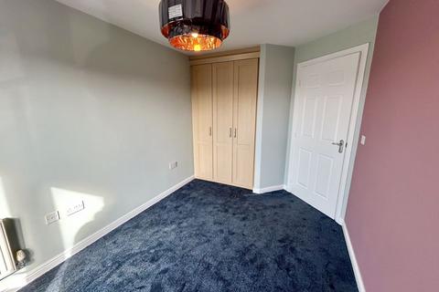2 bedroom apartment to rent, Pinhigh Place, Salford