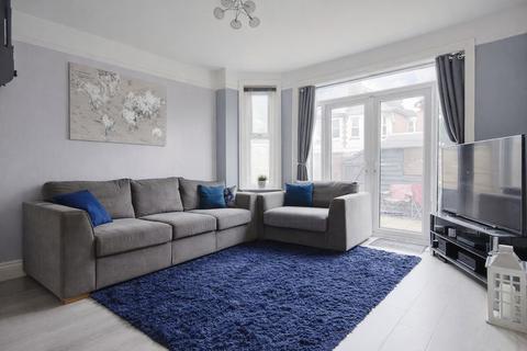 3 bedroom house for sale, Spurgeon Road, Kings Park