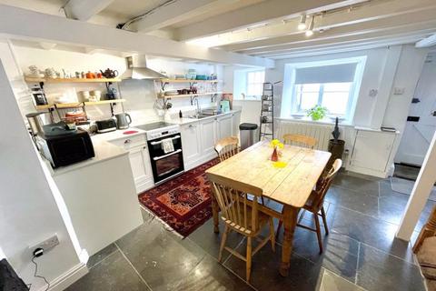 2 bedroom terraced house for sale, Chapel Street Square, Llangollen