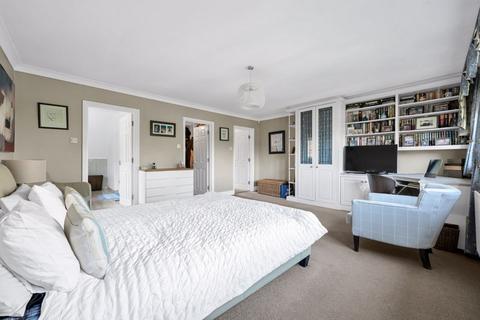 6 Bridgewater Close, Chislehurst, BR7 6QU