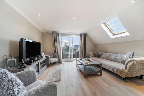 Flat 7, Broadwater, 114a Bromley Road, Beckenham, BR3 5NU