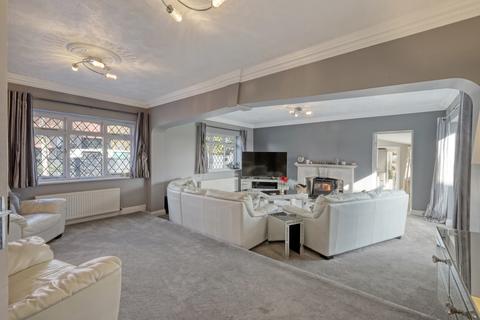 7 bedroom detached house for sale, Scalby Road, Southminster, CM0