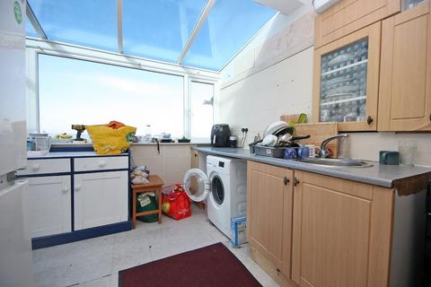 2 bedroom bungalow for sale, Penmaen Park, Llanfairfechan, Conwy, LL33