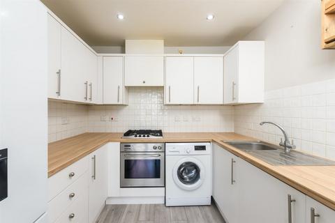 1 bedroom flat for sale, Keating Close, Rochester, Kent