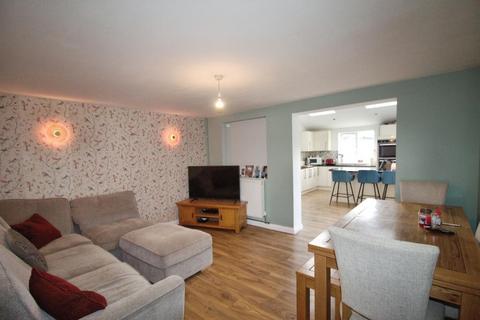 16 Clare Road, Northborough, Peterborough, PE6 9DN