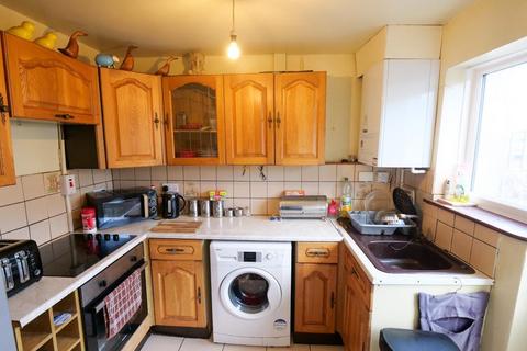 3 bedroom terraced house for sale, Lincoln Road, Lancaster, LA1 5DJ