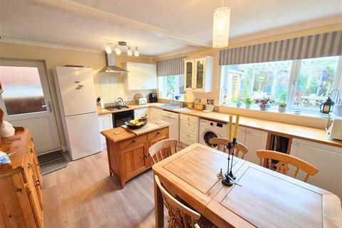 3 bedroom detached house for sale, Westgate, Leominster, HR6 8SA