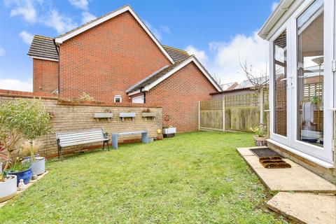 3 bedroom semi-detached house for sale, Thistledown, Deal CT14