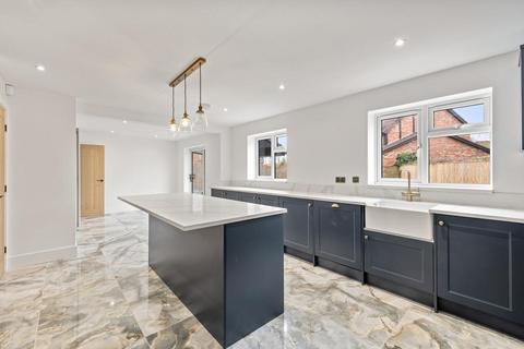 5 bedroom detached house for sale, Westry Close, Wisbech, Cambs, PE14 7BU