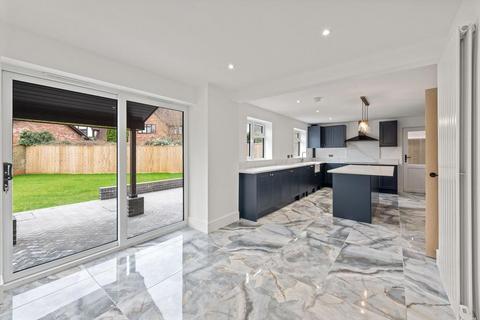 5 bedroom detached house for sale, Westry Close, Wisbech, Cambs, PE14 7BU