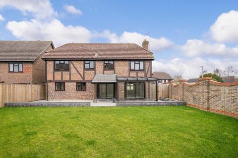 5 bedroom detached house for sale, Westry Close, Wisbech, Cambs, PE14 7BU