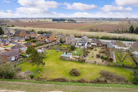 3 bedroom detached house for sale, Leverington Common, Leverington, Wisbech, Cambridgeshire, PE13 5BP