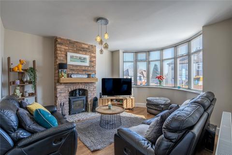 3 bedroom semi-detached house for sale, Mount Road, Lanesfield, Wolverhampton, West Midlands, WV4