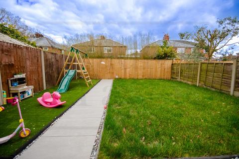 8 Fairway, Penwortham, Preston, PR1 0EJ