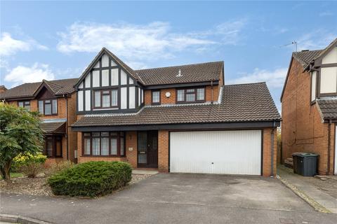 35 Emmer Green, Luton, LU2 8UH
