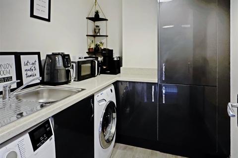 4 bedroom semi-detached house for sale, Negus Gardens, Bodmin, Cornwall, PL31