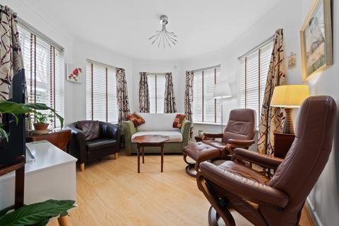 2 bedroom apartment for sale, Overton Road, Sutton SM2