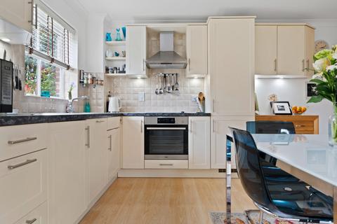 2 bedroom apartment for sale, Overton Road, Sutton SM2
