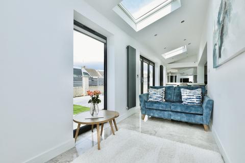 undefined, Manor Way, Sheffield S26