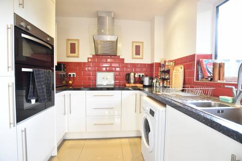 3 bedroom semi-detached house for sale, Lichfield Avenue, Worcestershire WR11