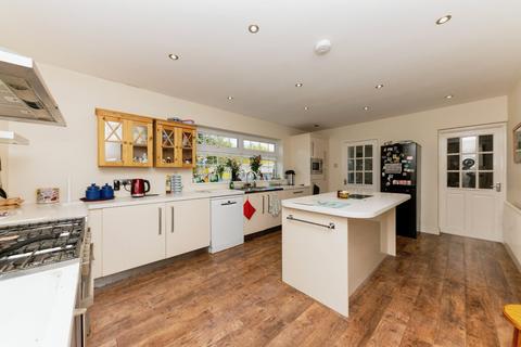 80 Cooper Lane, Laceby, Grimsby, DN37 7AS