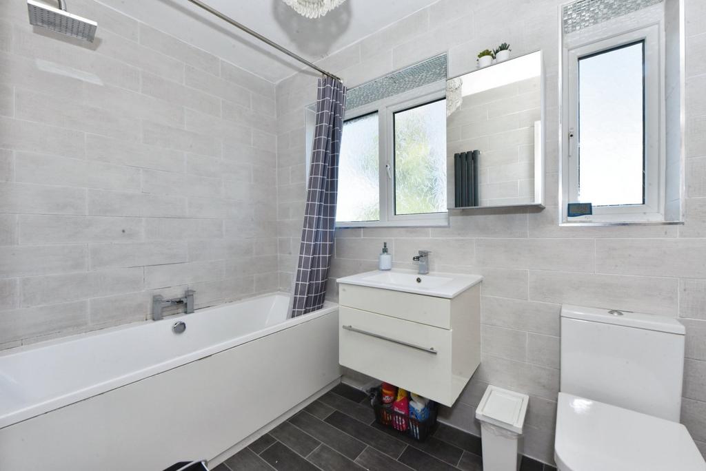 Bathroom/Wc
