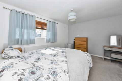 4 Dingle Drive, Droylsden, Manchester, M43 7NR
