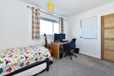4 Dingle Drive, Droylsden, Manchester, M43 7NR