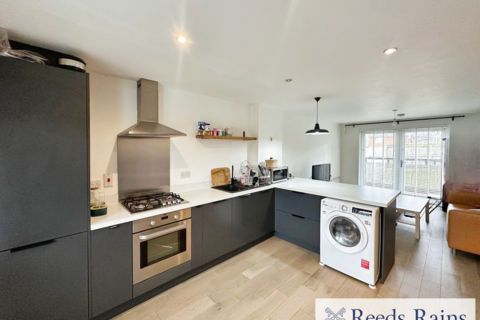 2 bedroom apartment to rent, Christie Lane, Greater Manchester M7