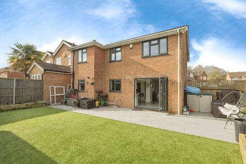 4 bedroom detached house for sale, The Pippins, Kent DA13