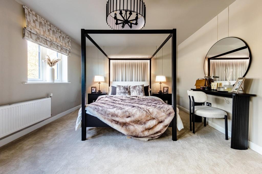 Impressive sized double main bedroom