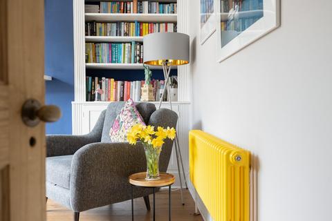 9 Brecknock Road, Bristol, BS4 2DE