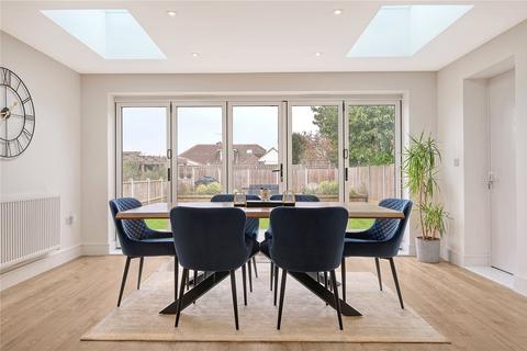 3 Hillary Mount, Billericay, CM12 9JS