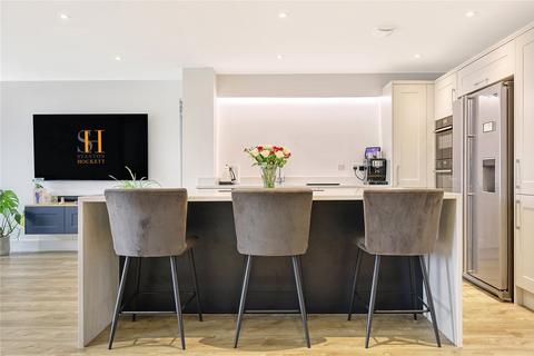 3 Hillary Mount, Billericay, CM12 9JS