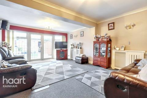 91 Whybridge Close, Rainham, RM13 8BD
