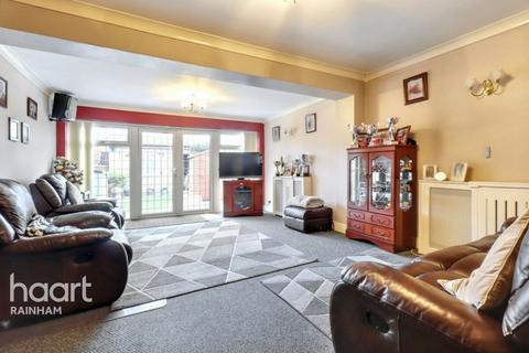 91 Whybridge Close, Rainham, RM13 8BD