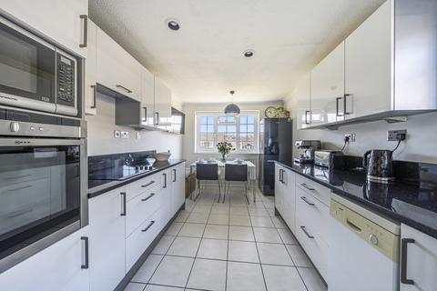 2 bedroom bungalow for sale, Shady Nook, Farnham, Surrey