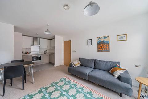 1 bedroom flat for sale, Trevelyan Road, Tooting, London, SW17
