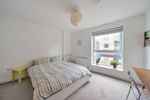 1 bedroom flat for sale, Trevelyan Road, Tooting, London, SW17