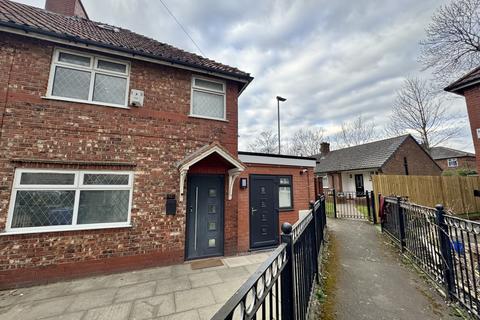 4 bedroom semi-detached house for sale, Hadley Avenue, Longsight