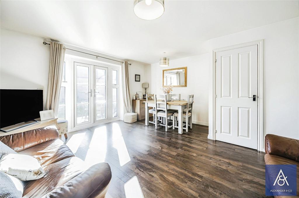 Living/Dining Room