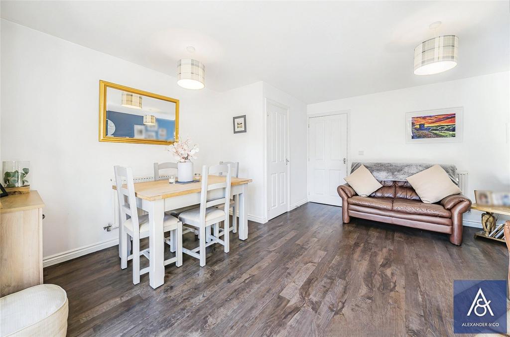 Living/Dining Room